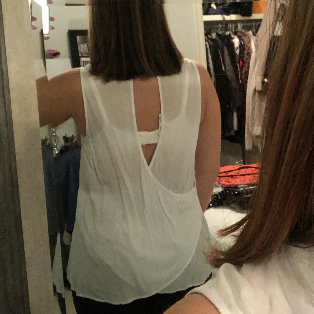 Top - Picture 2 of 2